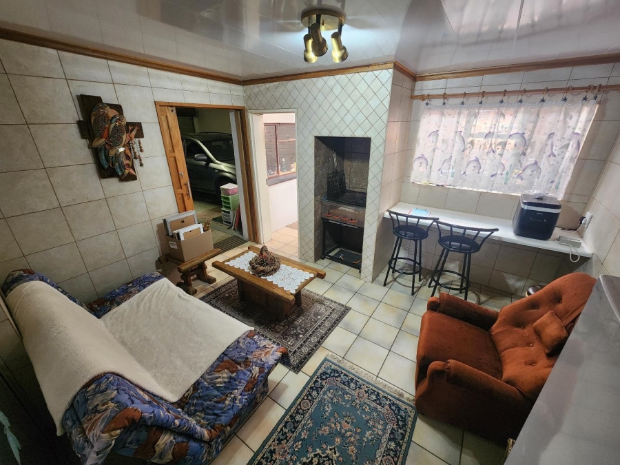 4 Bedroom Property for Sale in Fichardt Park Free State